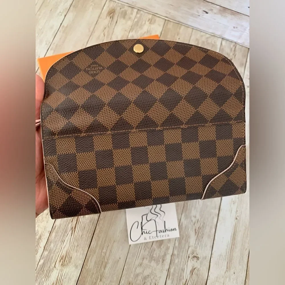 🌺RARE🌺 Louis Vuitton Damier Ebene Caissa Wallet (CA3168)